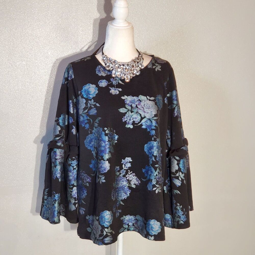 UNBRANDED TUNIC BLACK BELL SLEEVE SIZE 1X